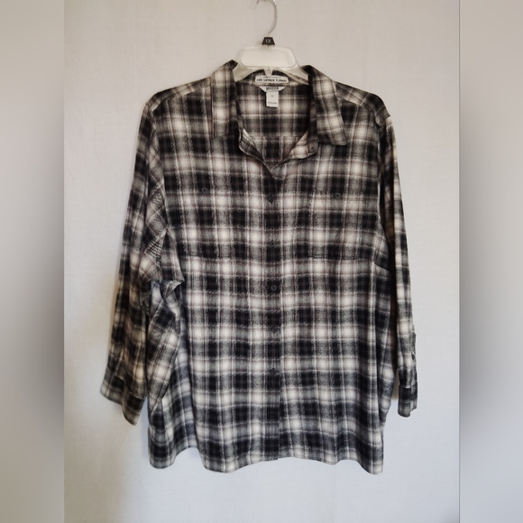 Duluth Trading Co. Men's Free Swingin' Flannel Shirt Black Plaid Size 4X - Picture 1 of 9